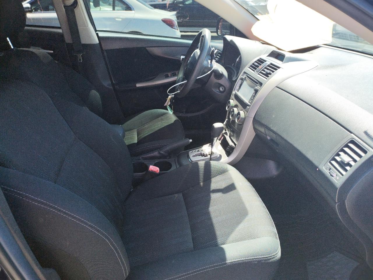 Photo 5 from auction – 2013 TOYOTA COROLLA BA with VIN 2T1BU4EE2DC986006