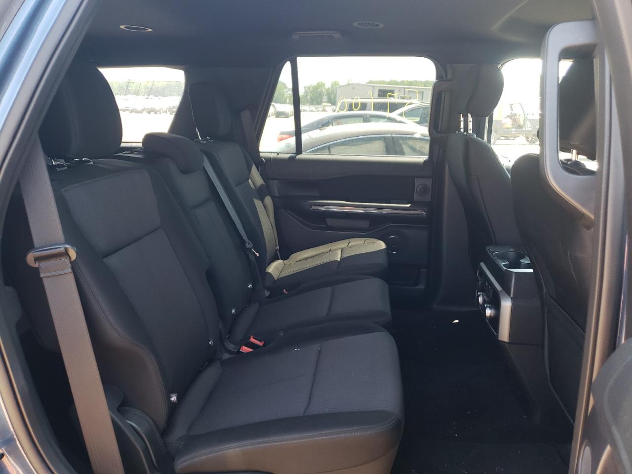 Photo 6 from auction – 2018 FORD EXPEDITION with VIN 1FMJU1HT8JEA23832