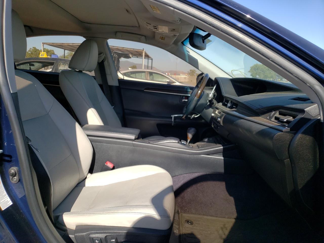 Photo 5 from auction – 2013 LEXUS ES 350 with VIN JTHBK1GG3D2057636