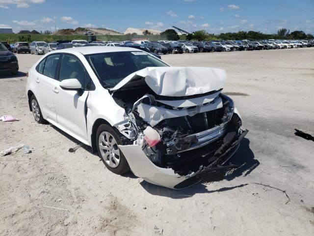TOYOTA COROLLA LE 2022 with VIN JTDEPMAE1NJ198236 - Photo from auction