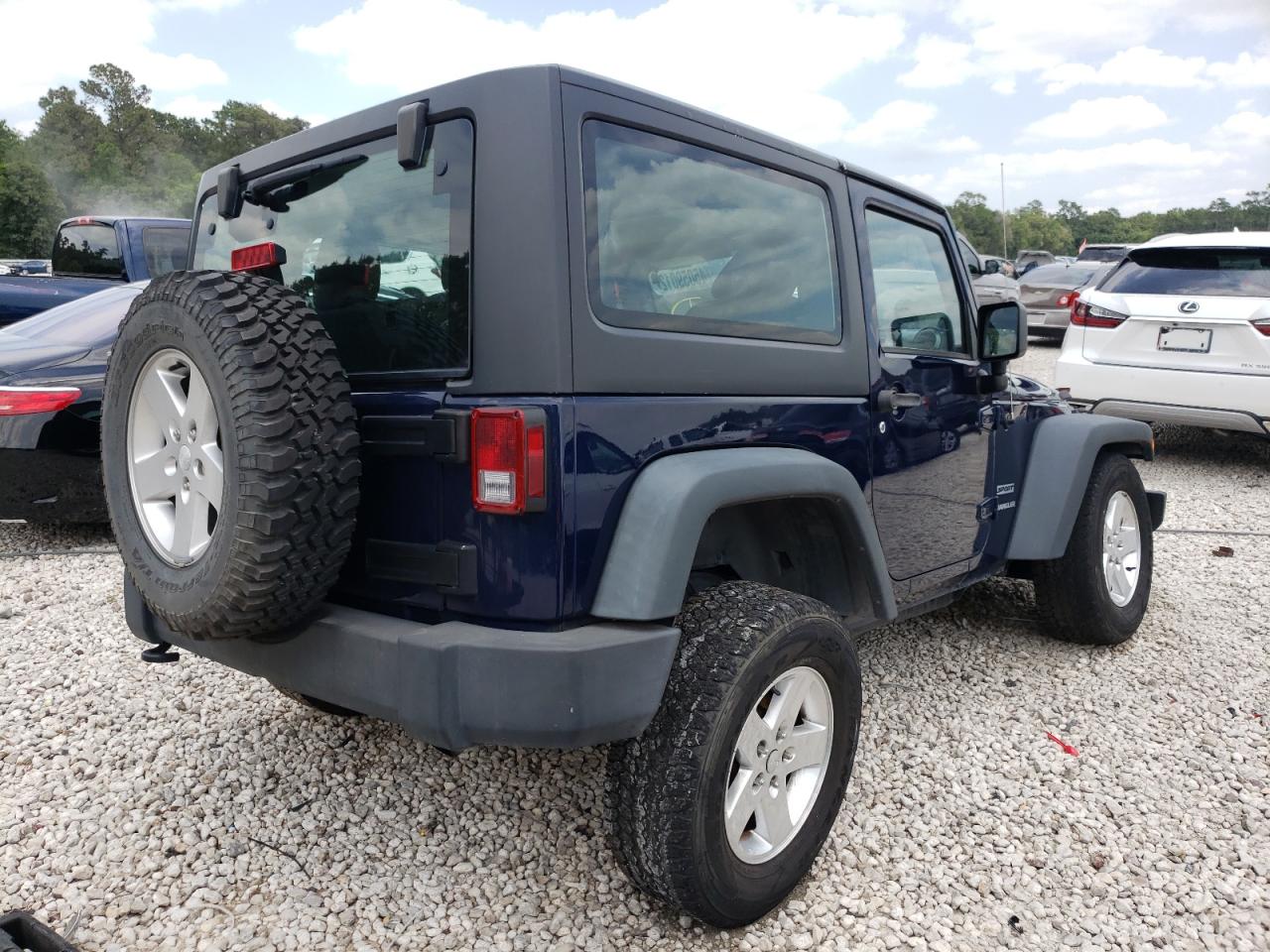 Photo 17 from auction – 2013 JEEP WRANGLER S with VIN 1C4AJWAG1DL505095