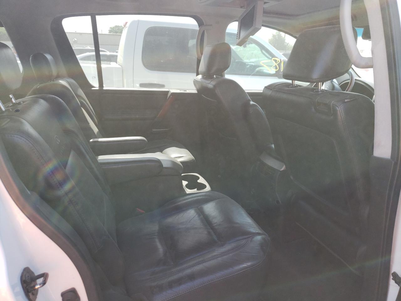 Photo 6 from auction – 2007 INFINITI QX56 with VIN 5N3AA08A17N803883