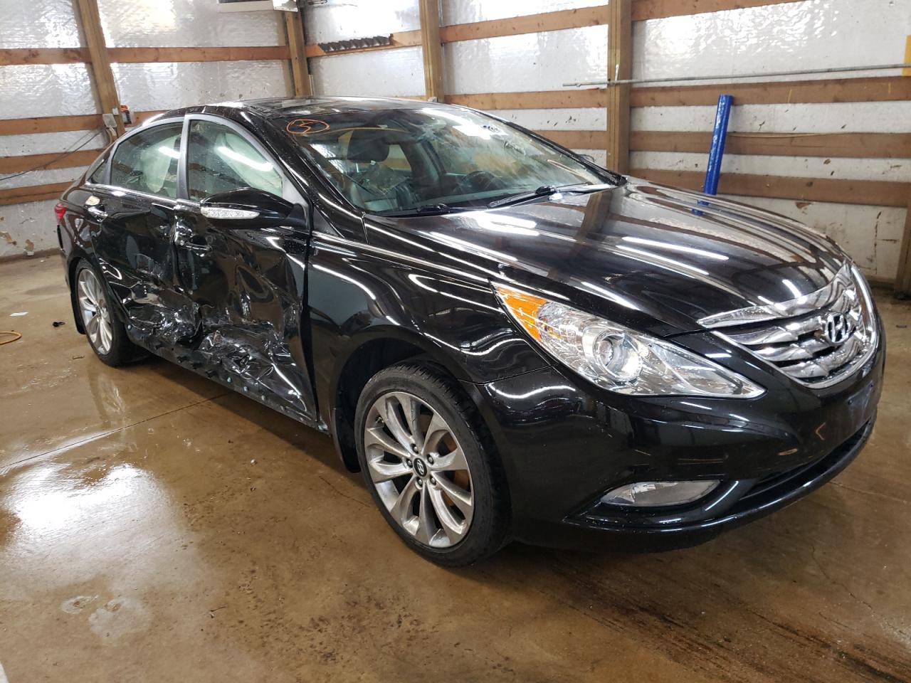 HYUNDAI SONATA SE 2012 with VIN 5NPEC4AB4CH358780 - Photo from auction