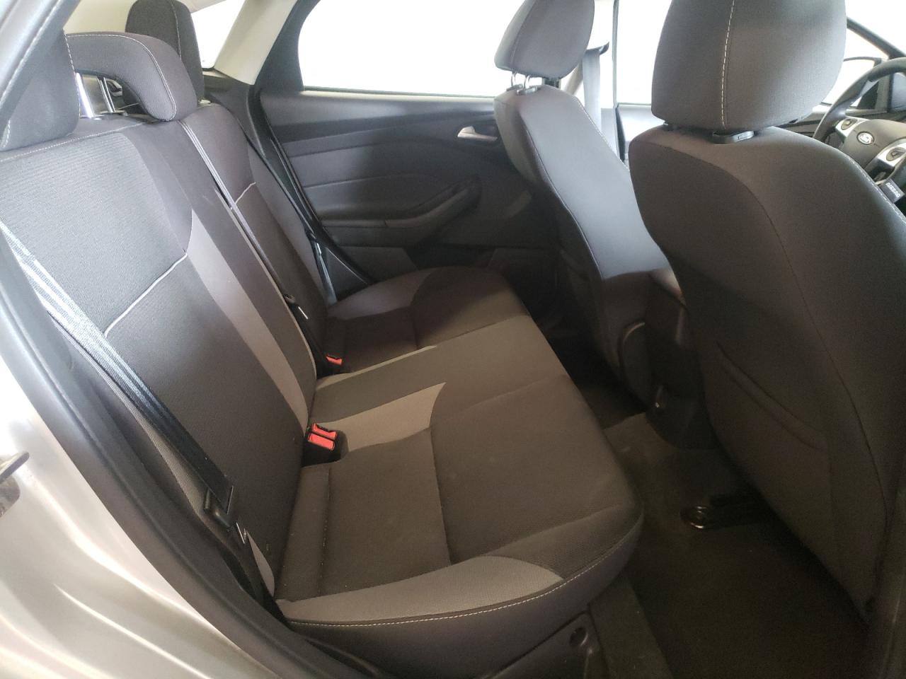 Photo 6 from auction – 2013 FORD FOCUS SE with VIN 1FADP3F25DL348801