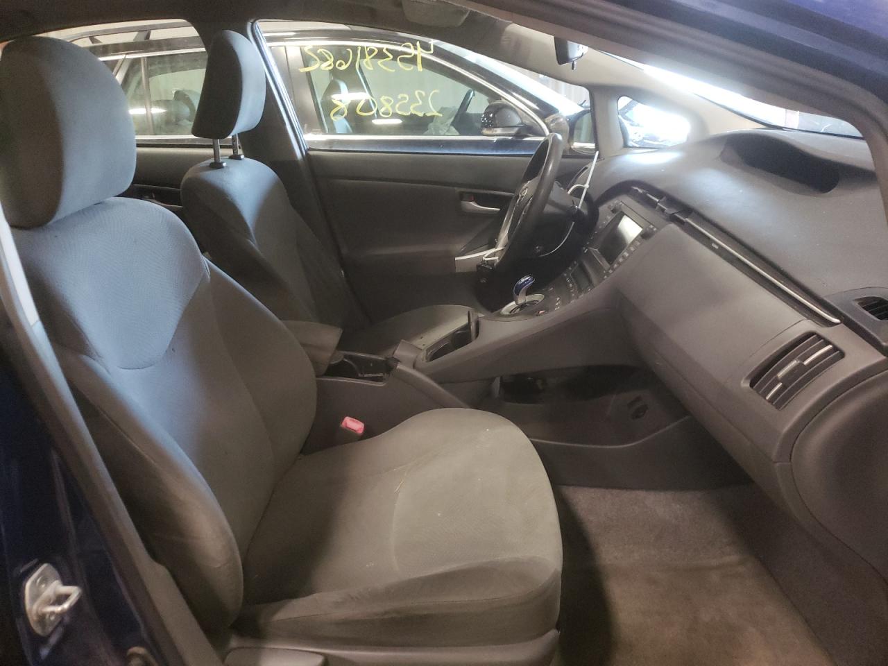 Photo 5 from auction – 2010 TOYOTA PRIUS with VIN JTDKN3DU7A0204059