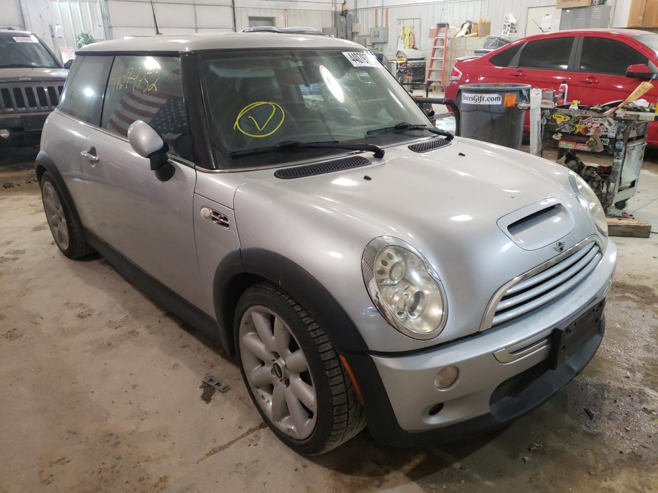 MINI COOPER S 2006 with VIN WMWRE33556TJ37960 - Photo from auction