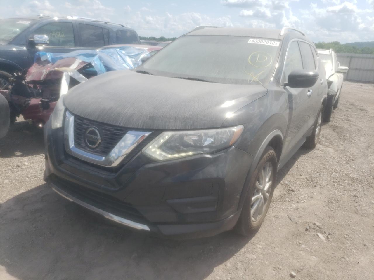 Photo 2 from auction – 2018 NISSAN ROGUE S with VIN 5N1AT2MT2JC802086