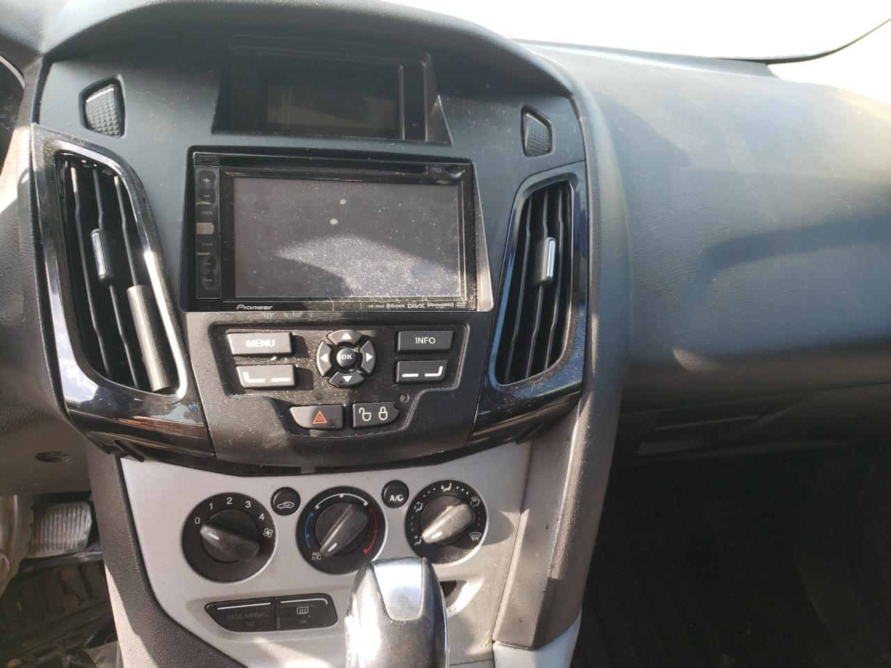 Photo 9 from auction – 2012 FORD FOCUS SE with VIN 1FAHP3F27CL126325