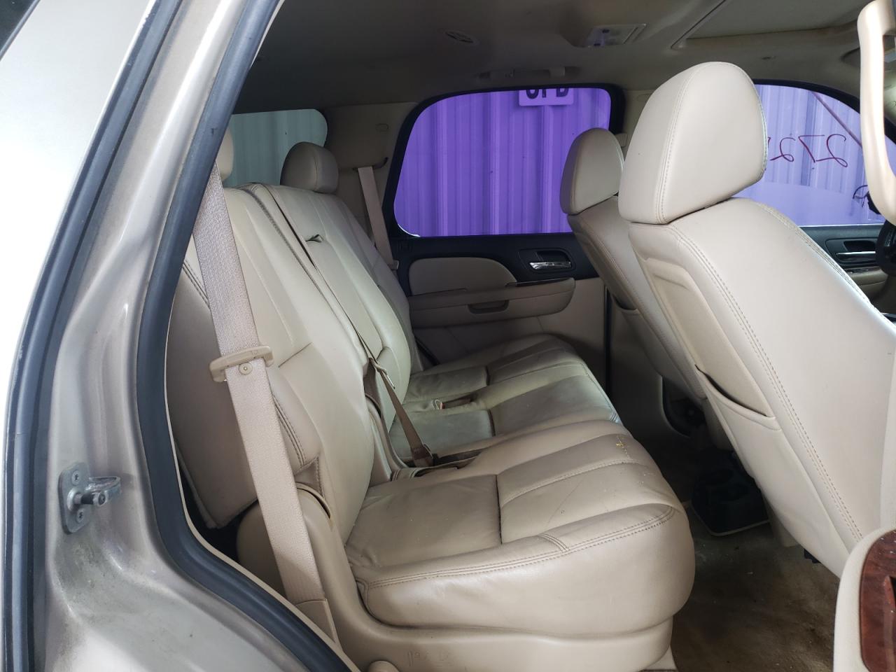 Photo 6 from auction – 2007 CHEVROLET TAHOE C150 with VIN 1GNFC13027J369800