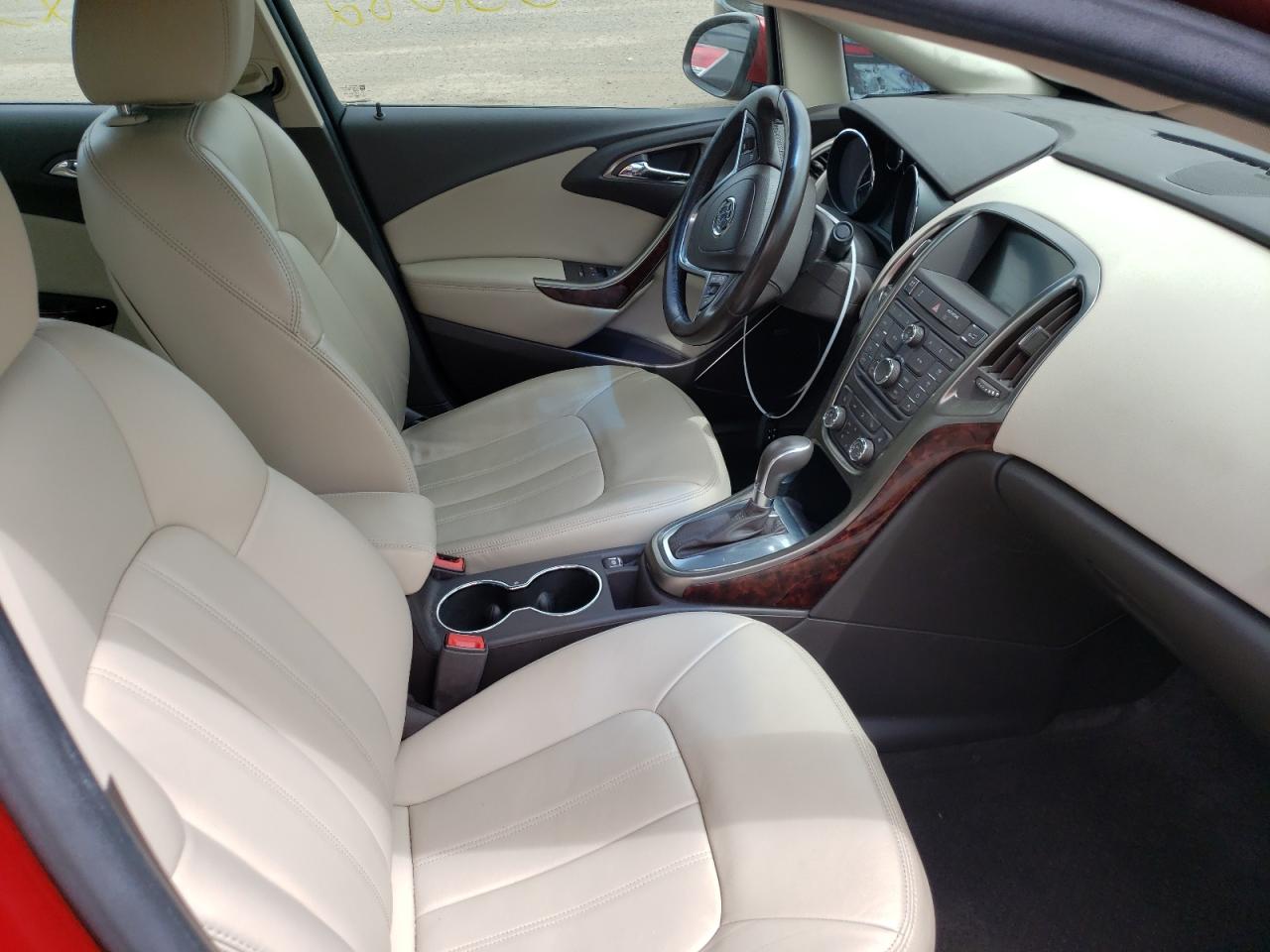 Photo 5 from auction – 2012 BUICK VERANO with VIN 1G4PS5SK5C4161697
