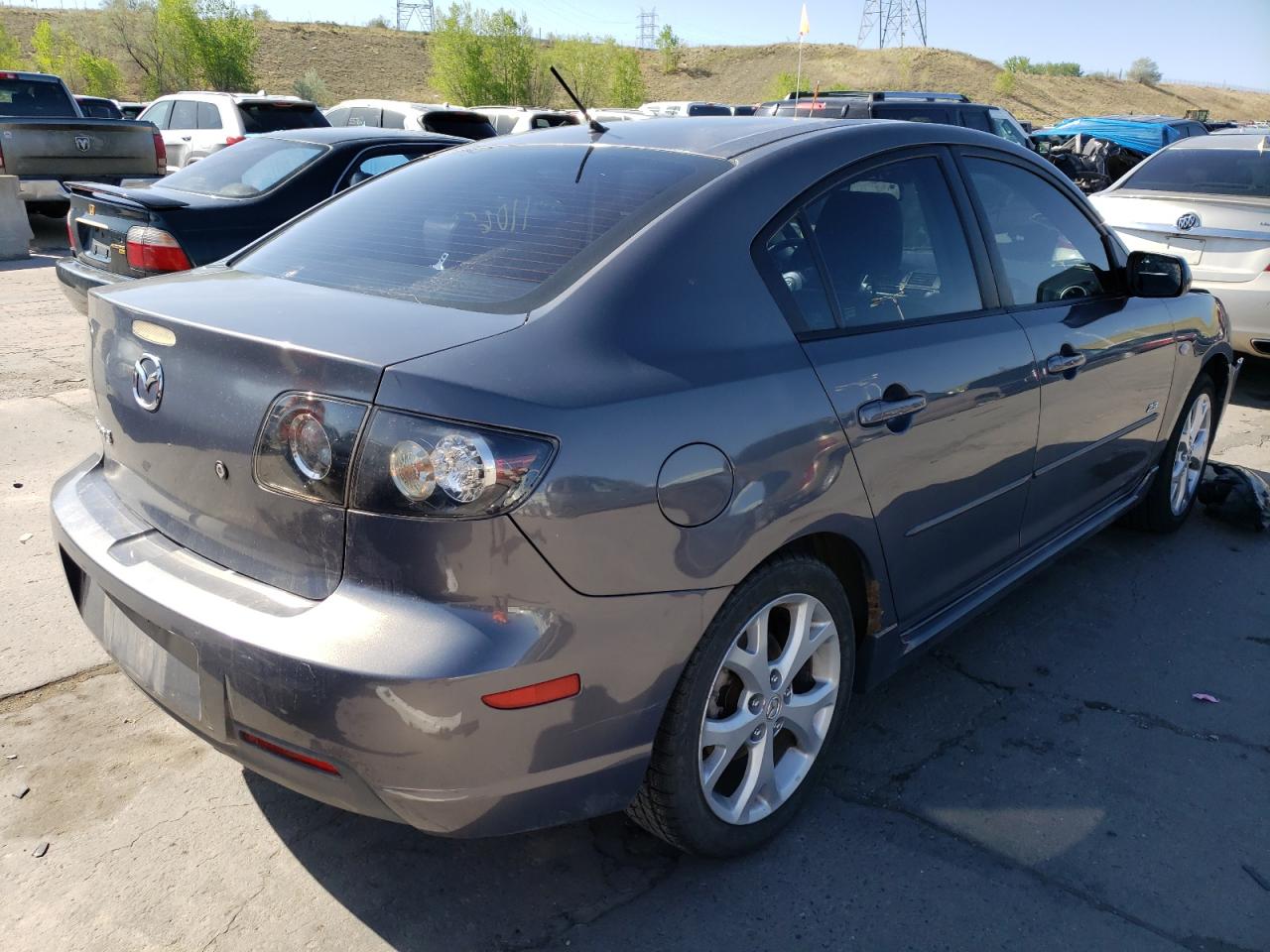 Photo 4 from auction – 2007 MAZDA 3 S with VIN JM1BK323571634548