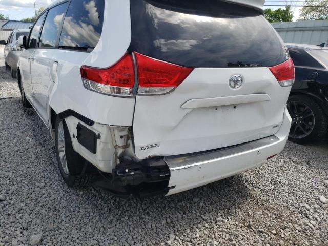 Photo 9 from auction – 2013 TOYOTA SIENNA XLE with VIN 5TDYK3DC7DS369332