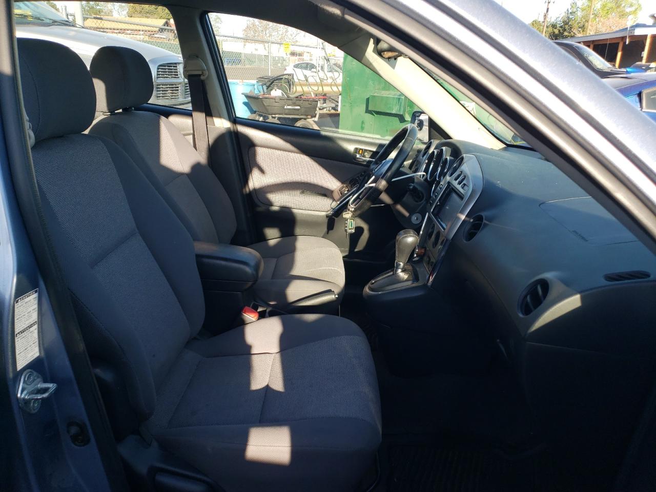 Photo 5 from auction – 2004 TOYOTA COROLLA MA with VIN 2T1LR32E44C255467