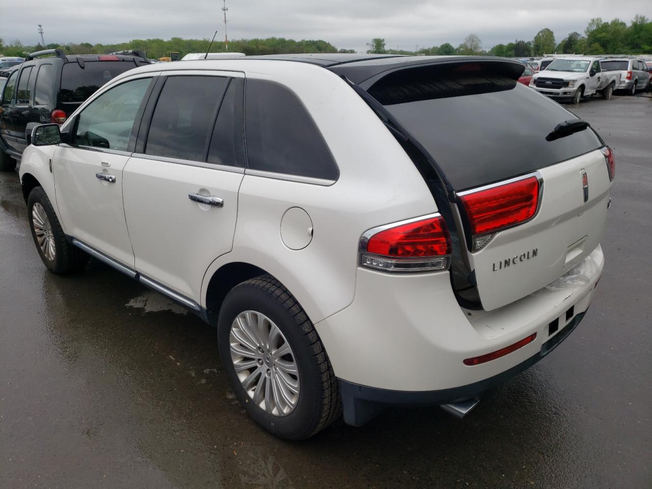 Photo 16 from auction – 2013 LINCOLN MKX with VIN 2LMDJ6JKXDBL23901