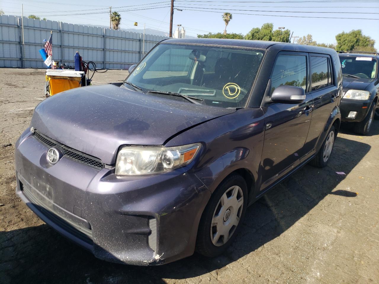 Photo 2 from auction – 2011 TOYOTA SCION XB with VIN JTLZE4FE1B1121883