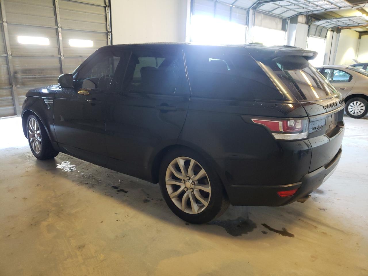 Photo 3 from auction – 2015 LAND ROVER RANGE ROVE with VIN SALWR2VF3FA609491