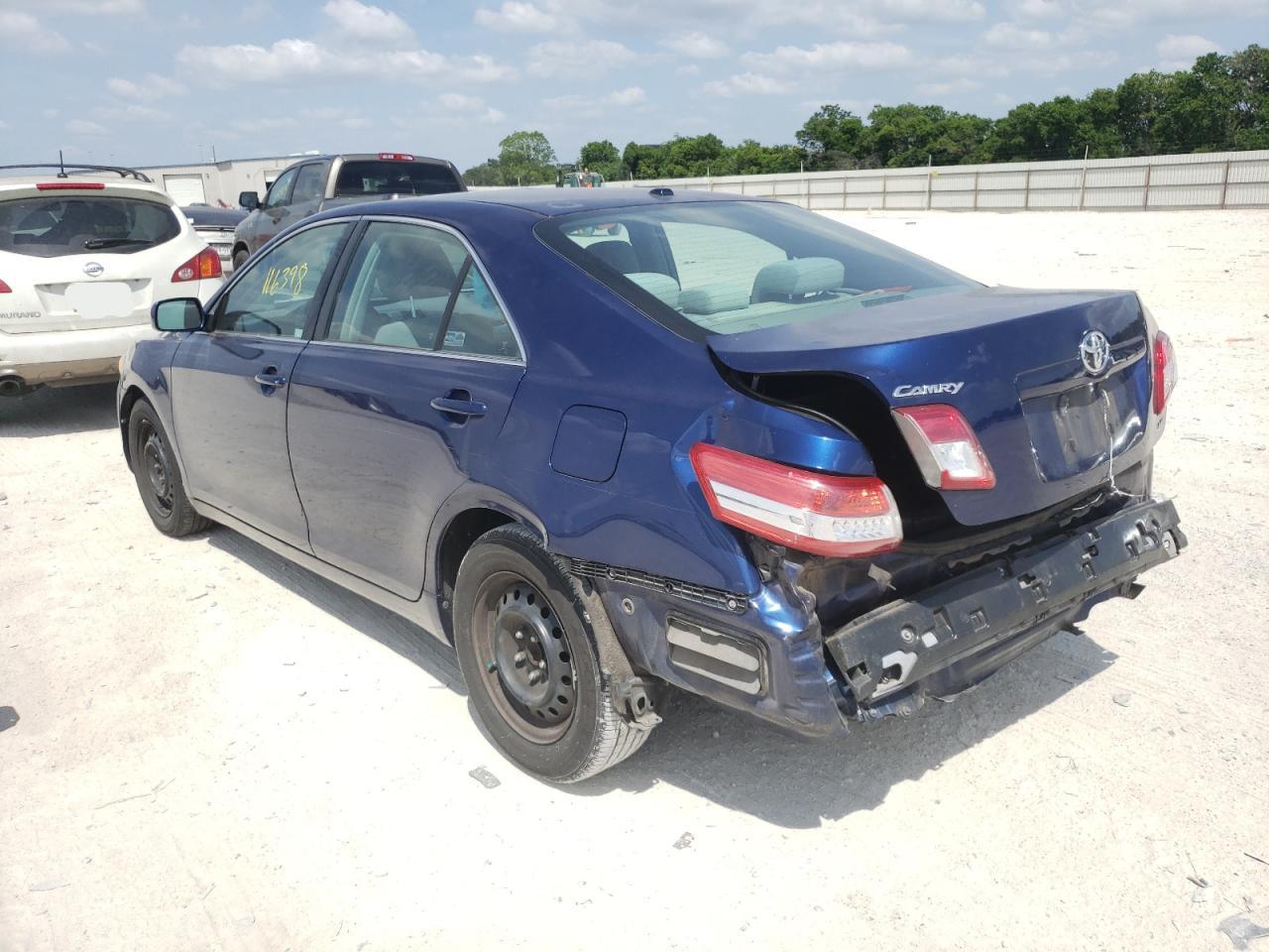 Photo 3 from auction – 2011 TOYOTA CAMRY BASE with VIN 4T1BF3EK4BU684660