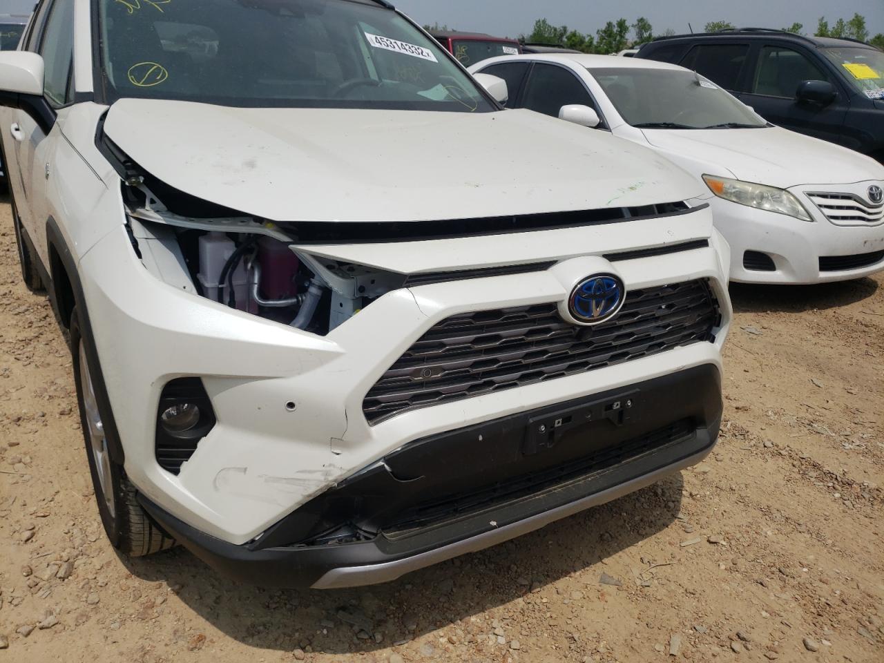 Photo 9 from auction – 2021 TOYOTA RAV4 LIMIT with VIN 4T3D6RFV1MU047322