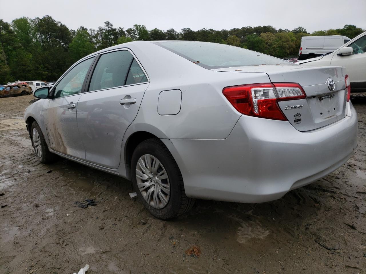 Photo 3 from auction – 2014 TOYOTA CAMRY L with VIN 4T4BF1FK3ER404501