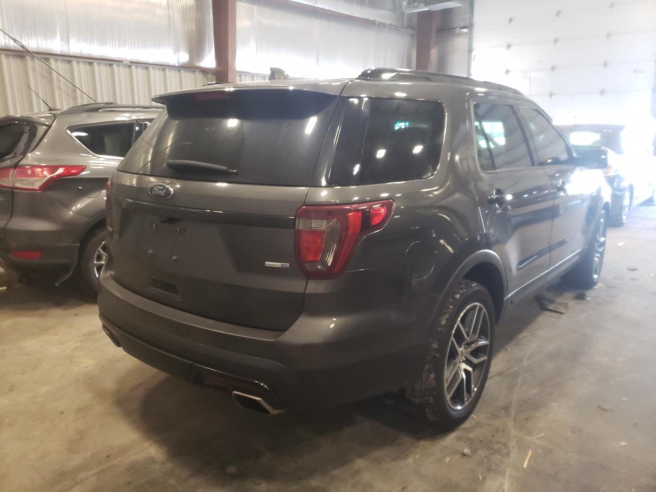 Photo 4 from auction – 2016 FORD EXPLORER S with VIN 1FM5K8GT7GGB52109