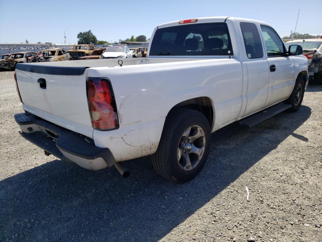 Photo 4 from auction – 2006 CHEVROLET SILVERADO with VIN 1GCEC19XX6Z234248