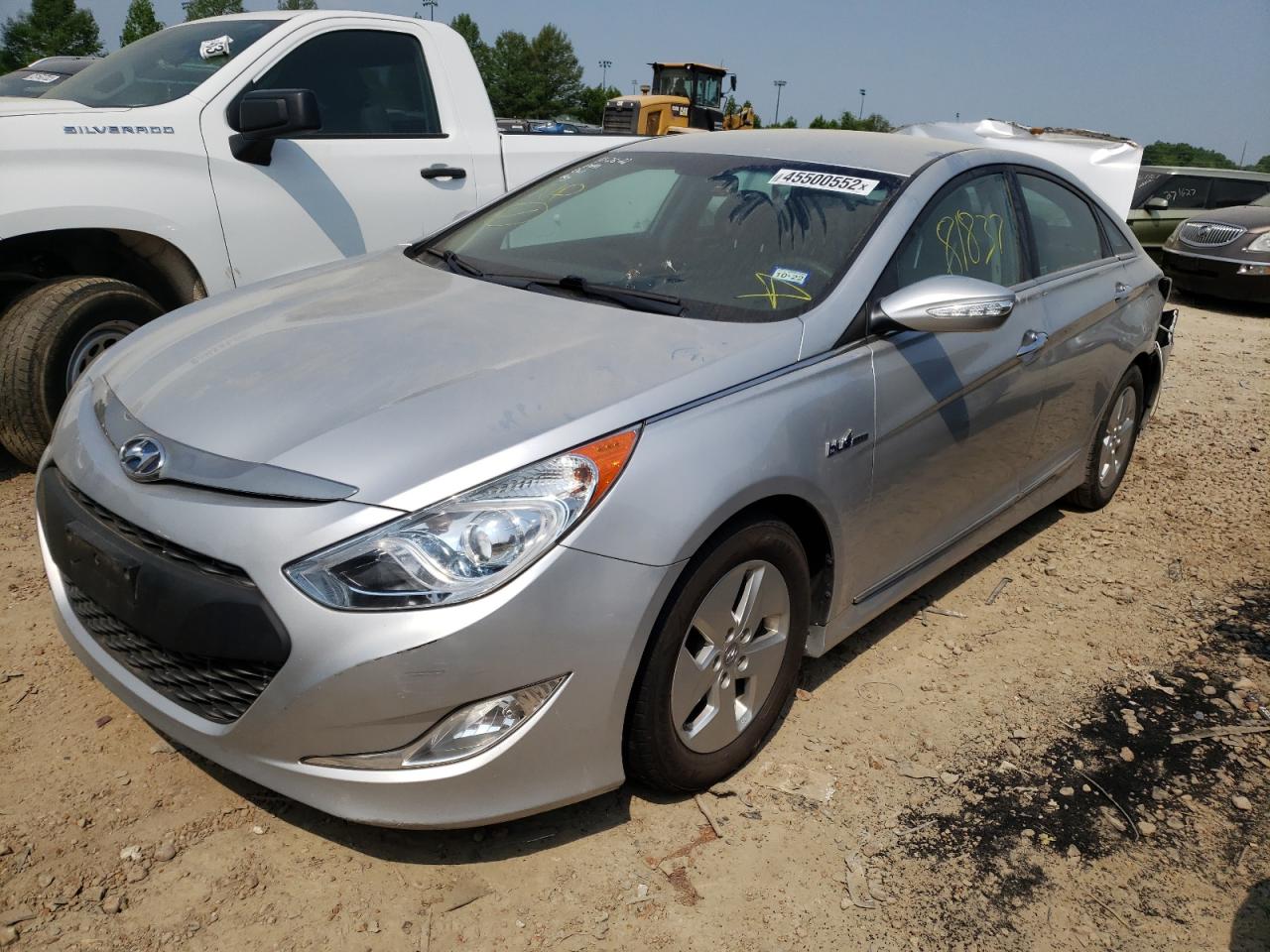 Photo 2 from auction – 2011 HYUNDAI SONATA HYB with VIN KMHEC4A42BA004260