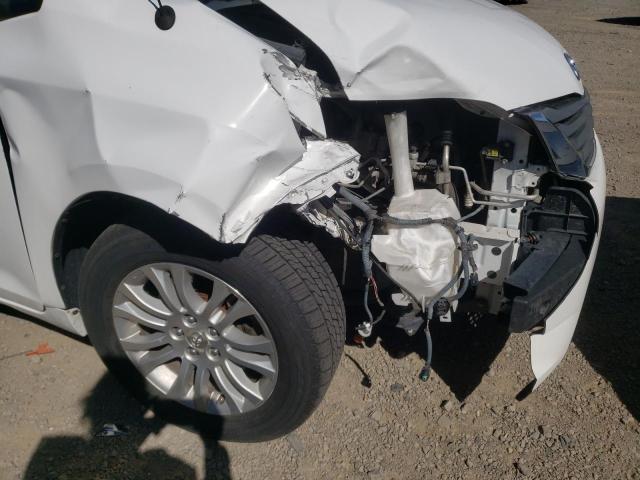Photo 9 from auction – 2011 TOYOTA SIENNA XLE with VIN 5TDYK3DC8BS016448