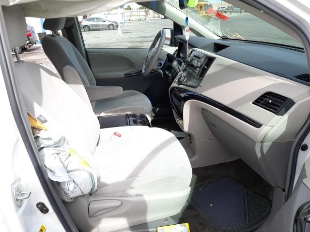 Photo 5 from auction – 2014 TOYOTA SIENNA LE with VIN 5TDKK3DC8ES417783