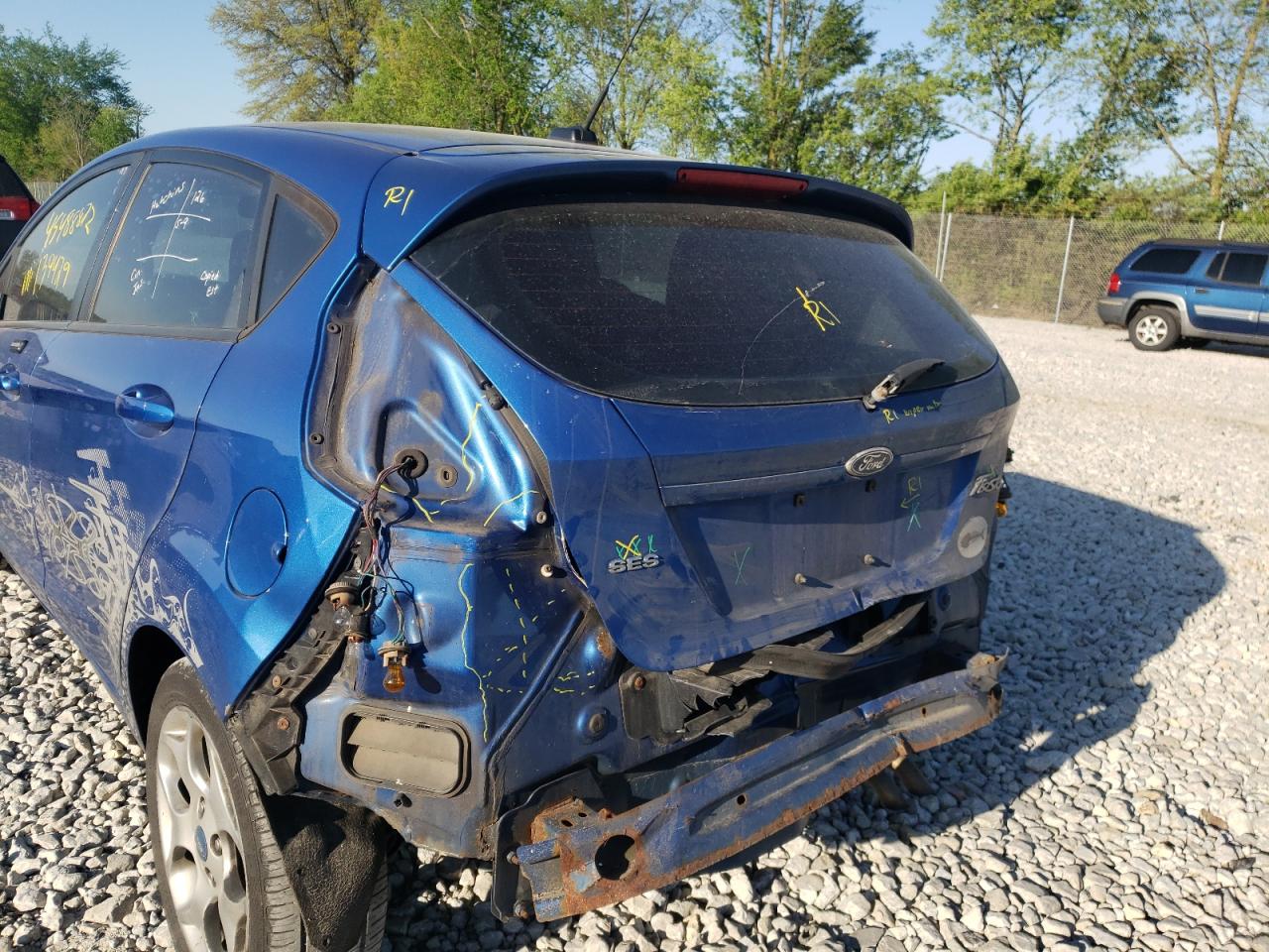 Photo 9 from auction – 2011 FORD FIESTA SES with VIN 3FADP4FJ3BM142434