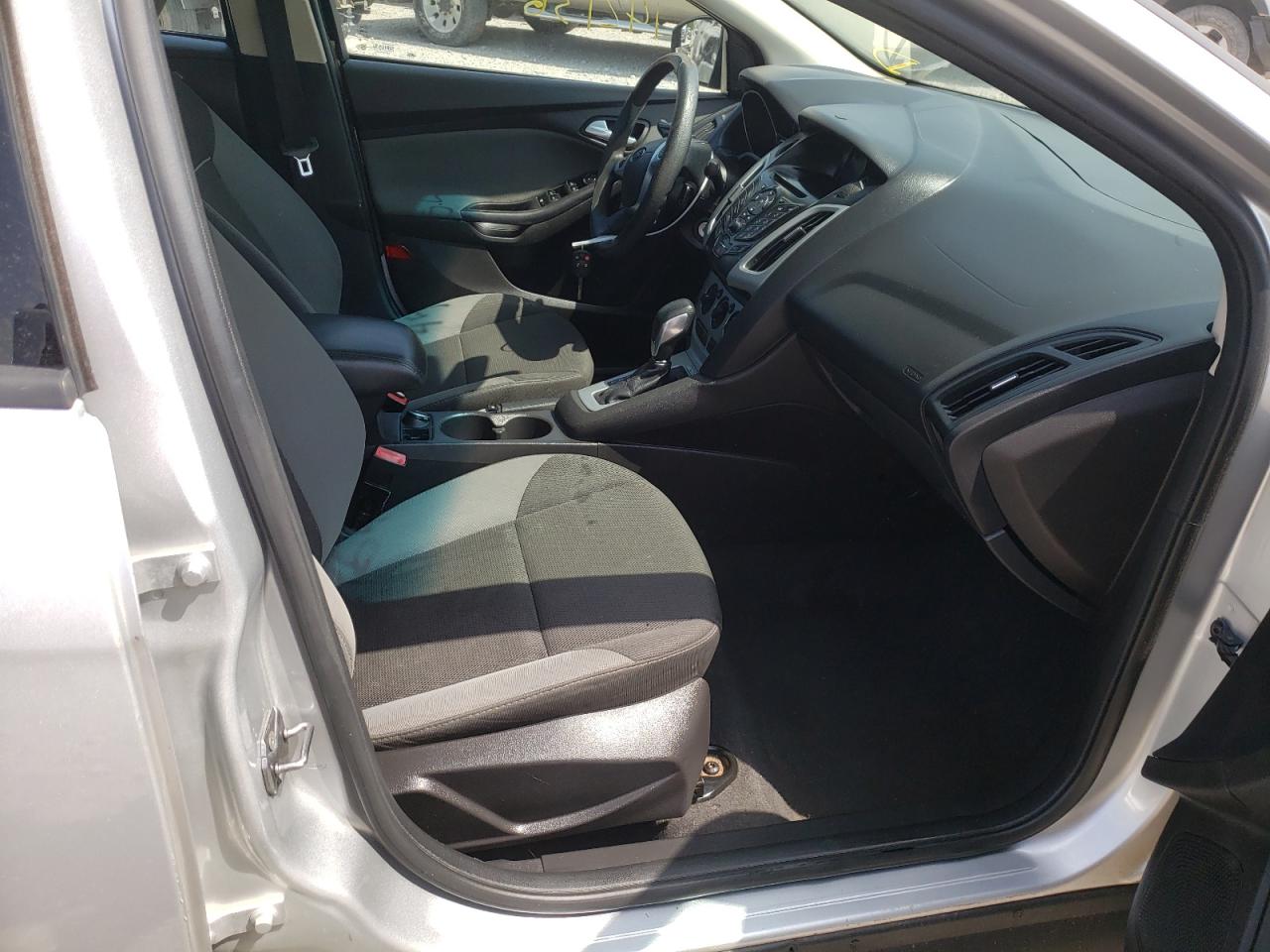 Photo 5 from auction – 2013 FORD FOCUS SE with VIN 1FADP3F20DL276499
