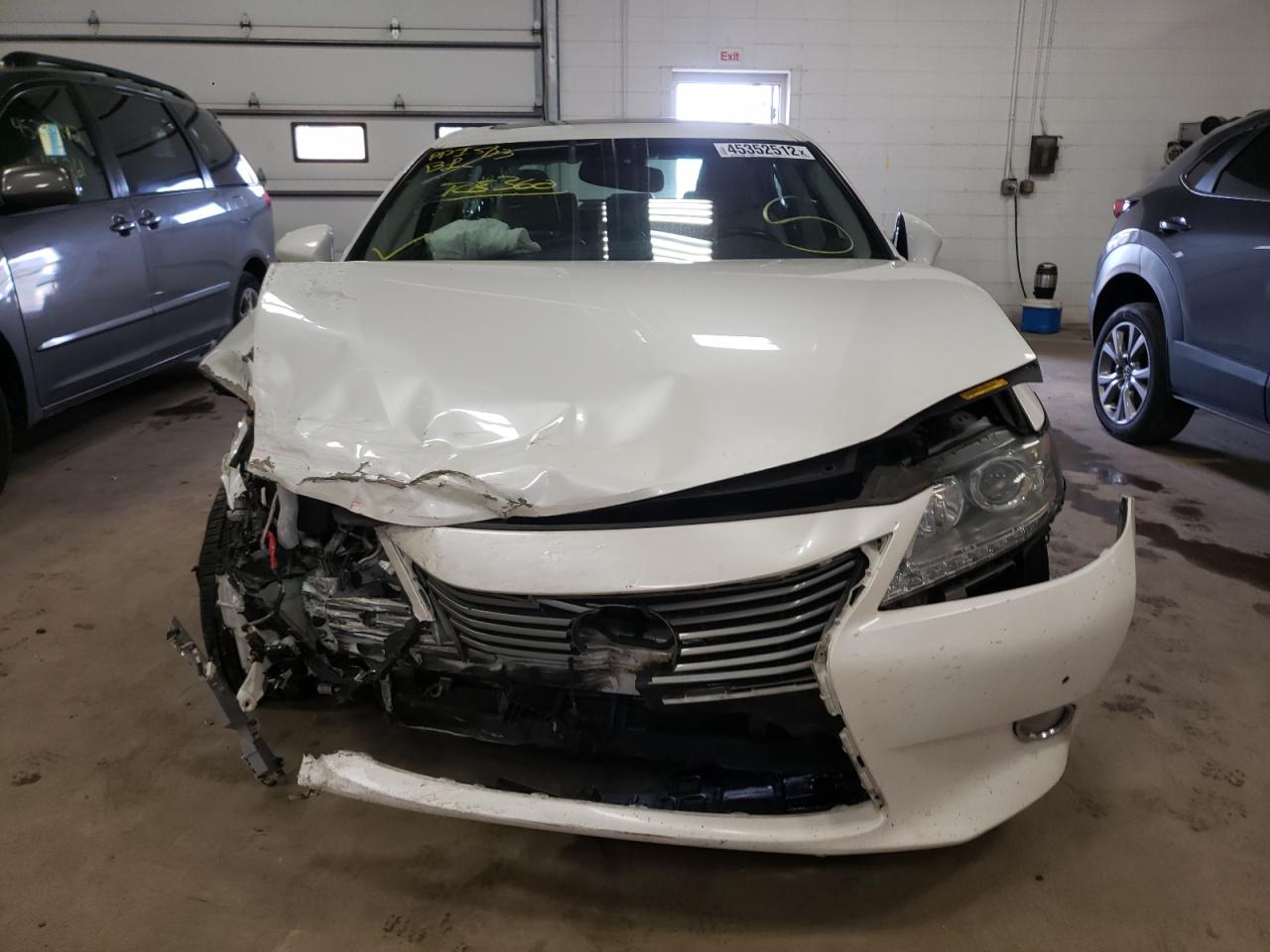 Foto 9 de la subasta – 2013 LEXUS ES 350 con VIN JTHBK1GG4D2070105
