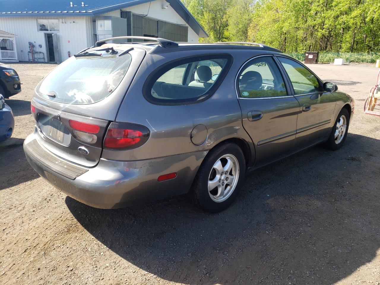 Photo 4 from auction – 2004 FORD TAURUS SE with VIN 1FAHP58U44A170323