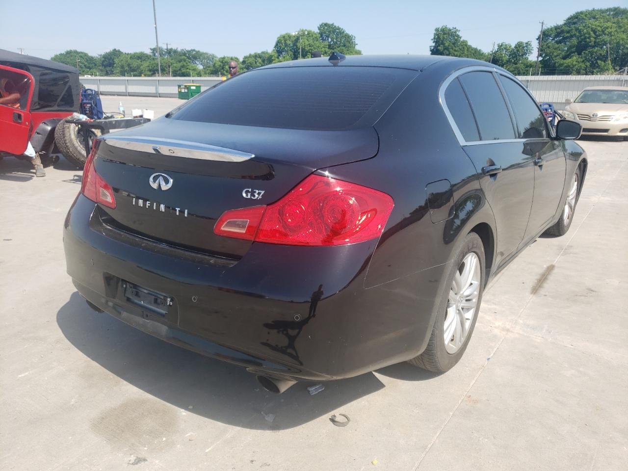 Photo 4 from auction – 2013 INFINITI G37 BASE with VIN JN1CV6AP9DM303602