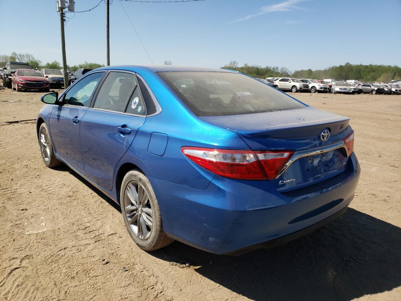 Photo 3 from auction – 2017 TOYOTA CAMRY with VIN 4T1BF1FK6HU747060