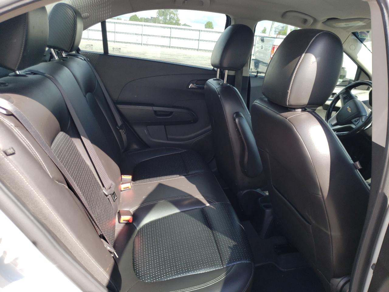 Photo 6 from auction – 2017 CHEVROLET SONIC PREM with VIN 1G1JF5SB0H4134227