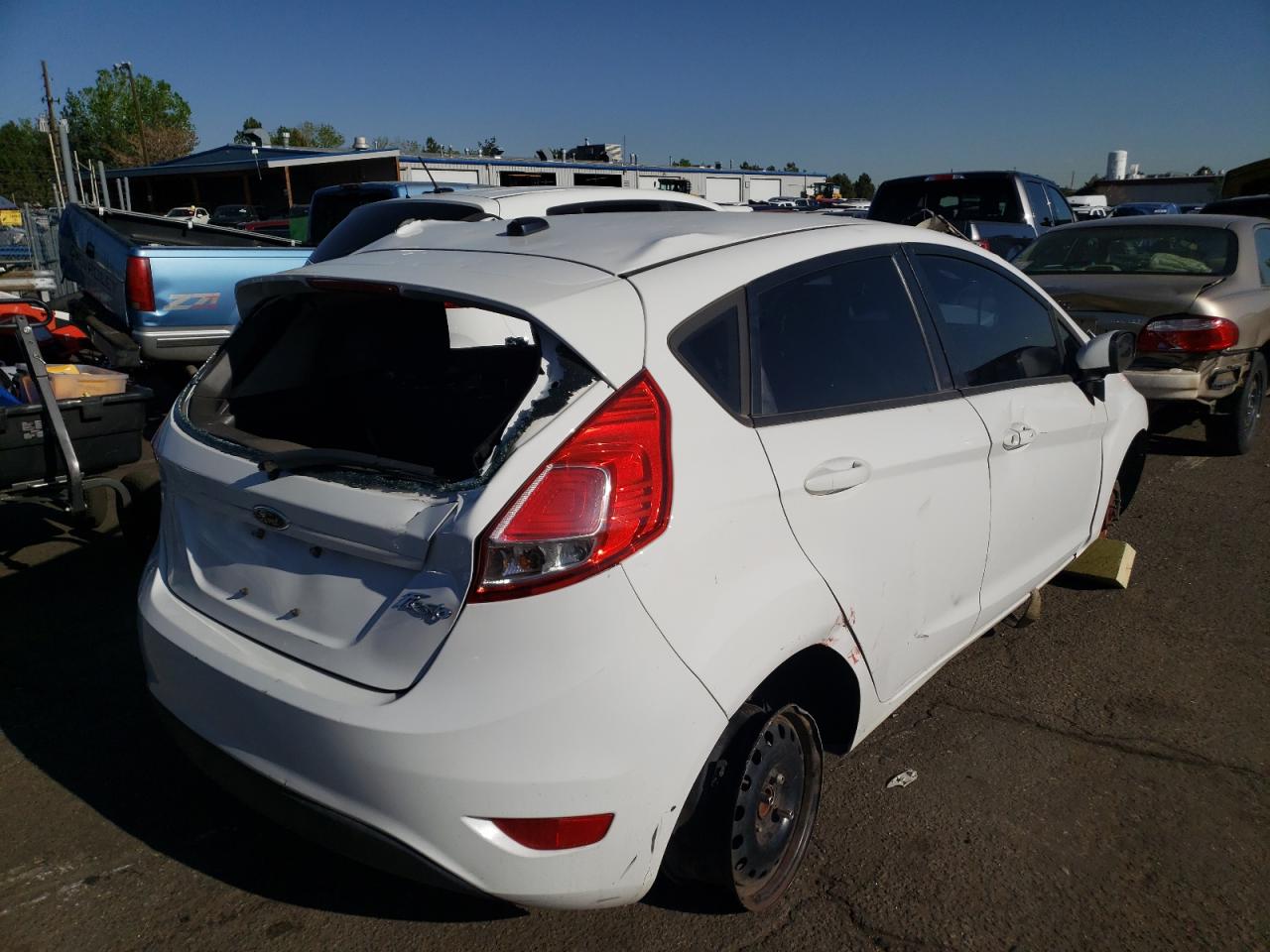 Photo 4 from auction – 2014 FORD FIESTA S with VIN 3FADP4TJ1EM241522
