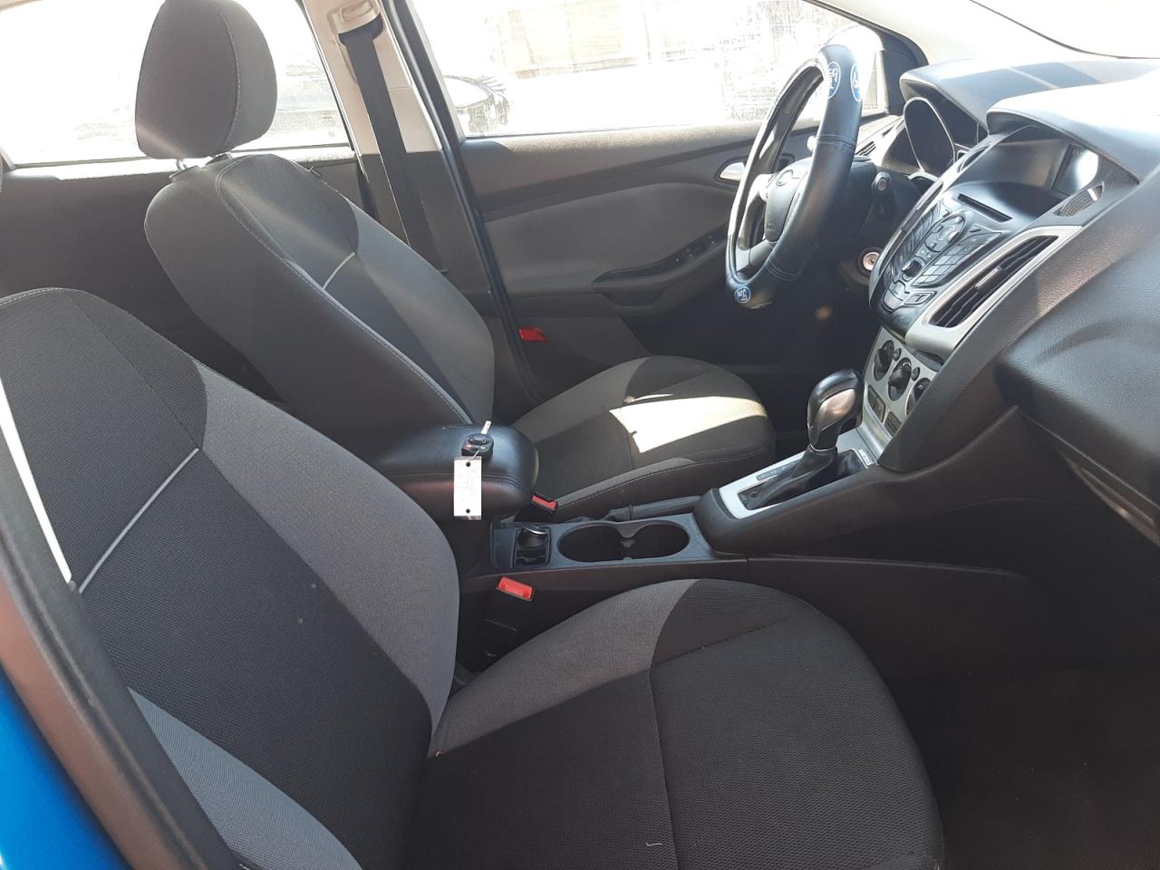 Photo 5 from auction – 2014 FORD FOCUS SE with VIN 1FADP3K25EL270205