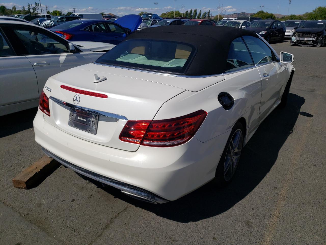 Photo 16 from auction – 2014 MERCEDES-BENZ E 550 with VIN WDDKK7DF4EF233688