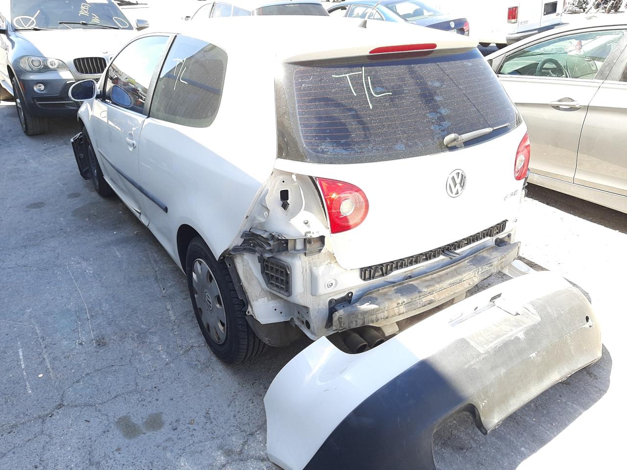Photo 3 from auction – 2007 VOLKSWAGEN RABBIT with VIN WVWBR71K67W192717