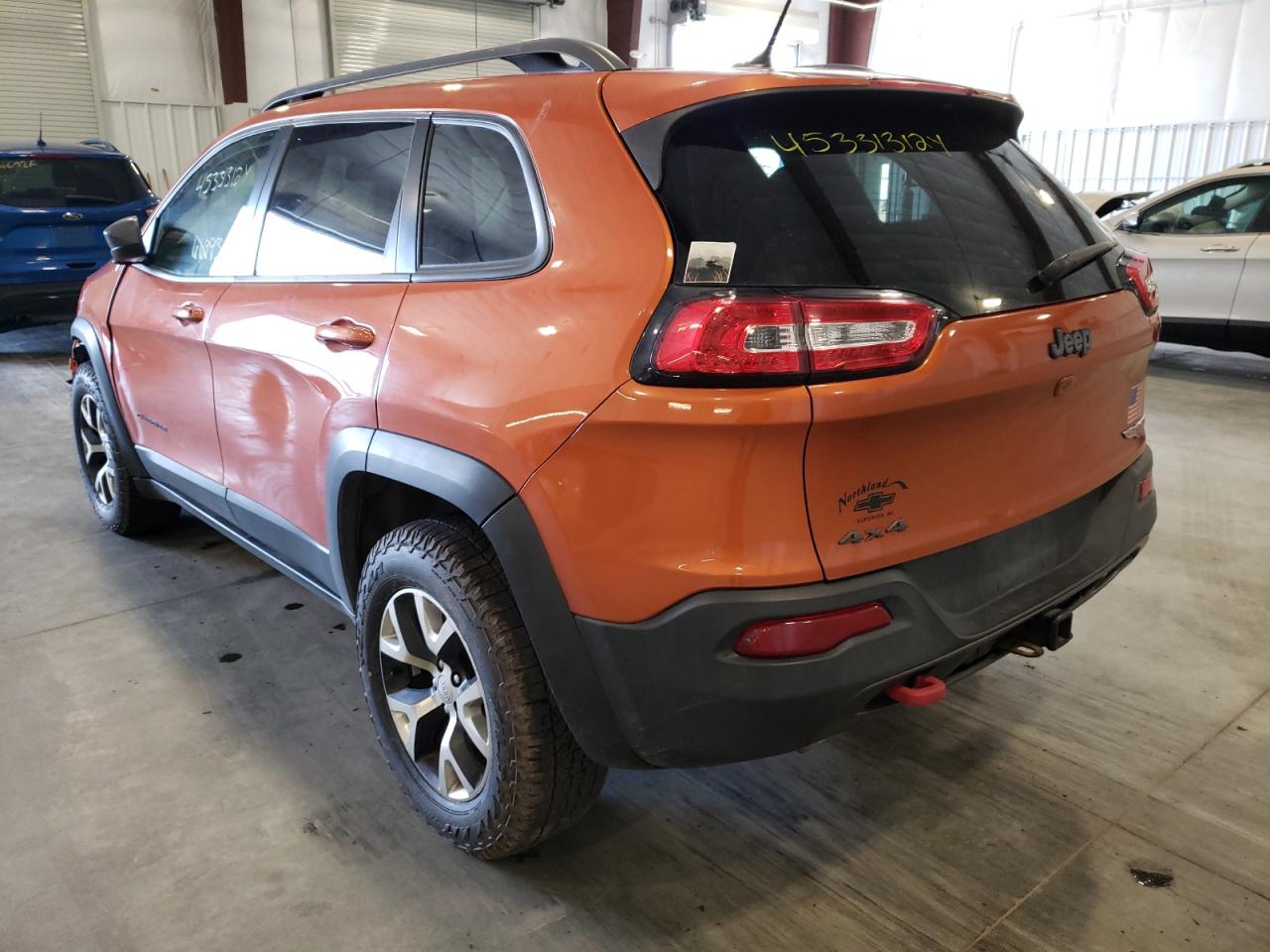 Photo 3 from auction – 2014 JEEP CHEROKEE T with VIN 1C4PJMBSXEW213687