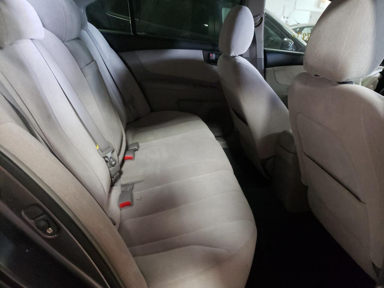 صورة رقم 6 من المزاد - 2008 KIA OPTIMA LX مع VIN KNAGE123985176991