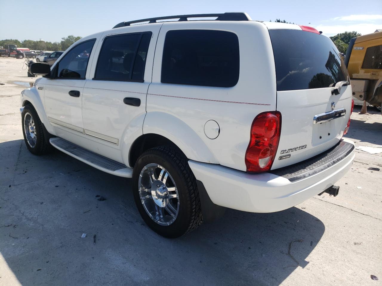 Photo 3 from auction – 2005 DODGE DURANGO LI with VIN 1D4HD58D45F537828