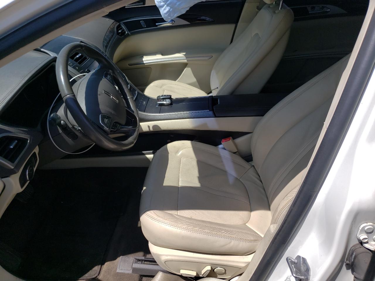 Photo 5 from auction – 2013 LINCOLN MKZ with VIN 3LN6L2GK8DR801331