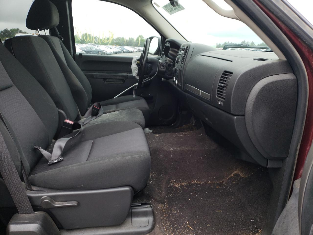 Photo 5 from auction – 2013 CHEVROLET SILVERADO with VIN 1GCRKSE73DZ336827