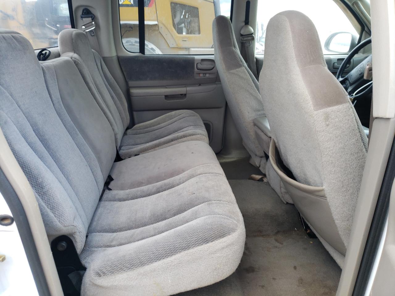 Photo 6 from auction – 2004 DODGE DAKOTA QUA with VIN 1D7HG48N64S528132