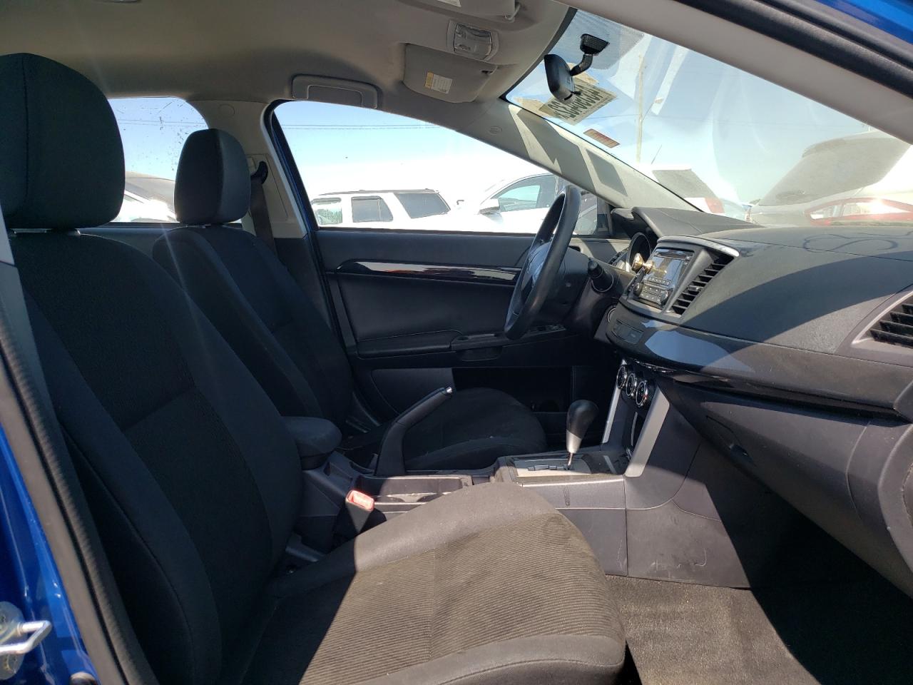 Photo 5 from auction – 2016 MITSUBISHI LANCER ES with VIN JA32U2FU7GU008813