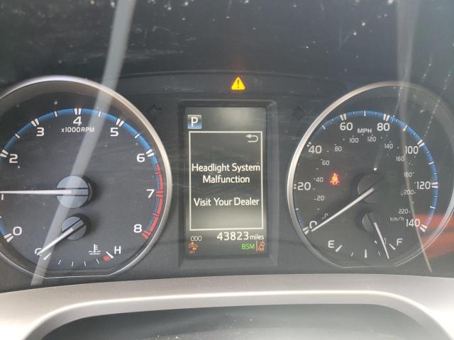 Photo 8 from auction – 2018 TOYOTA RAV4 ADVEN with VIN JTMRFREV9JJ196675