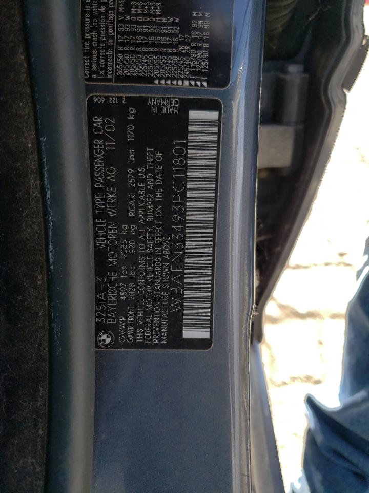 Photo 10 from auction – 2003 BMW 325 IT with VIN WBAEN33493PC11801