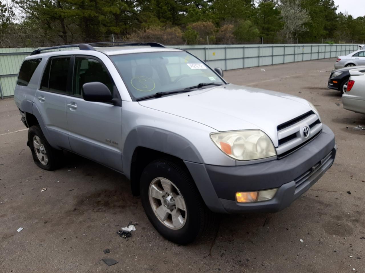 TOYOTA 4RUNNER SR 2003 z numerem VIN JTEBU14R030006375 - Zdjęcie z aukcji