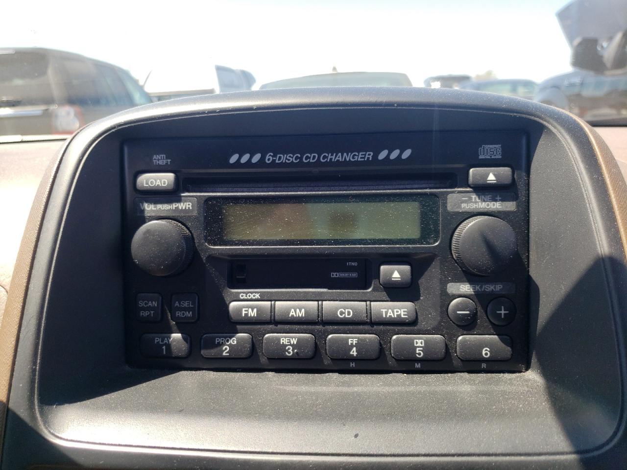 Photo 9 from auction – 2003 HONDA CR-V EX with VIN JHLRD78843C043728